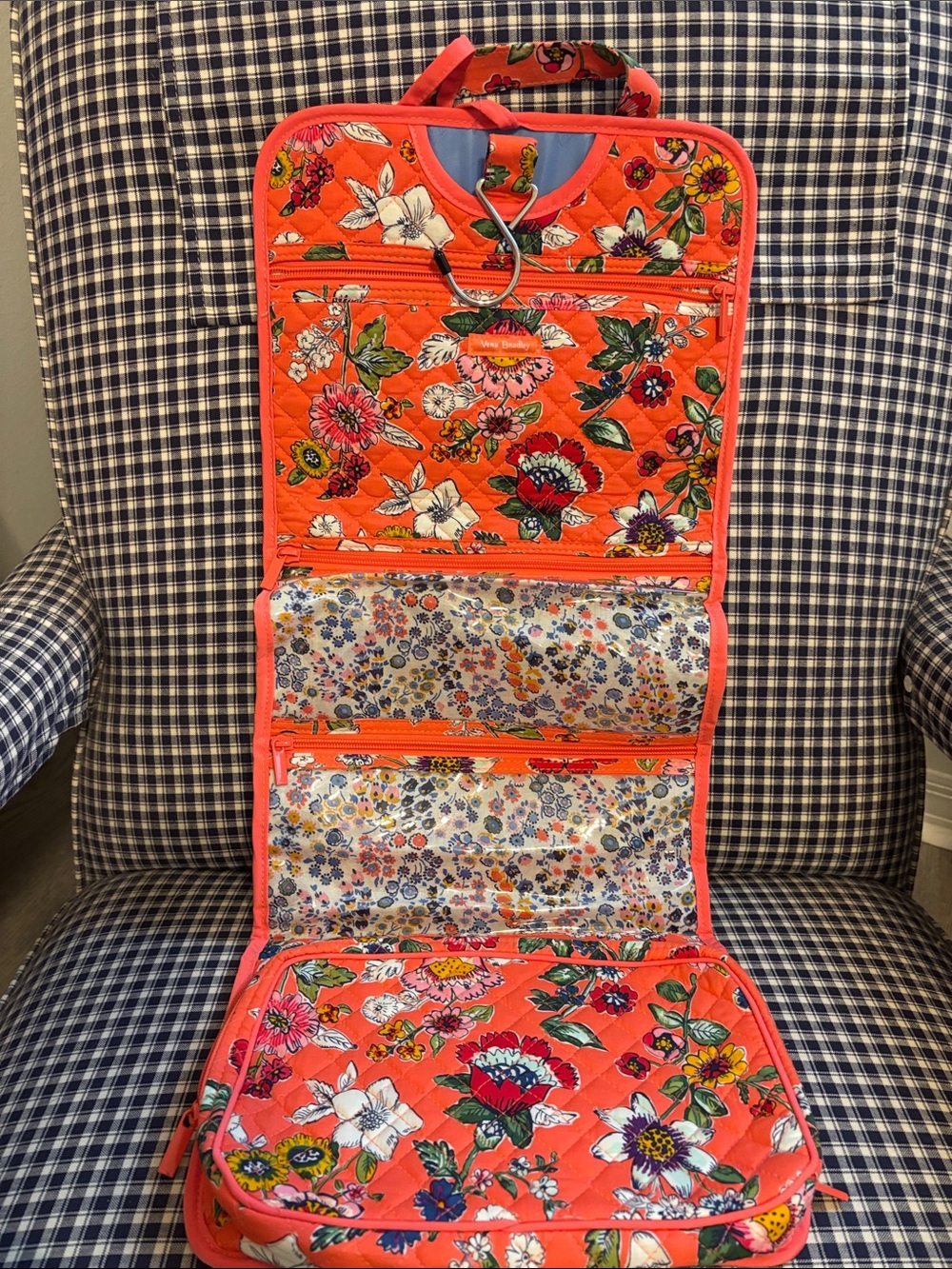 Vera Bradley Coral Floral Quilted Hanging Travel Organizer